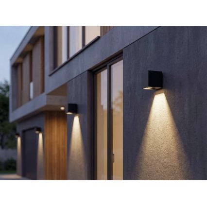 LED-aurinkokennoseinävalaisin anturilla REKA LED/3W/3,7V 1800 mAh 3000/4000/6500K IP65 musta