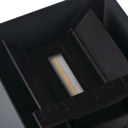LED-aurinkoseinävalaisin liiketunnistimella REKA LED/6W/3,7V 1800 mAh 3000/4000/6500K IP65 musta