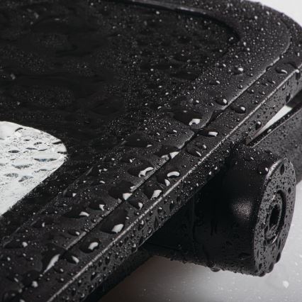 LED himmennettävä heijastin aurinkopaneelilla ja hämäräkytkimellä LED/15W/15000 mAh 3,2V IP65 + kaukosäädin