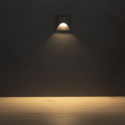 LED-porrasvalaisin EXIN LED/2,5W/230V 3000K IP65 antrasiitti kulmikas