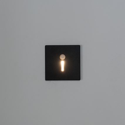 LED porrasvalaisin liiketunnistimella ja hämäräkytkimellä MAGNIK LED/1,7W/230V 2700/3300/3900/4600/5700K musta kulmikas