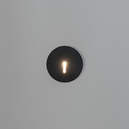 LED-portaiden valaisin MAGNIK LED/1,7W/230V 2700/3300/3900/4600/5700K musta pyöreä