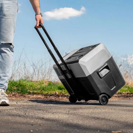 kannettava jääkaappi autoon LCD-näytöllä 40 l 230V/12V/24V musta