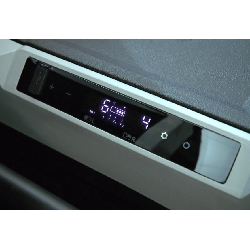 Kannettava kompressorijääkaappi autoon 230/24/12V