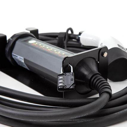 Kannettava sähköauton laturi, jossa 4 Type 2 -adapteria 32A/480V 22kW 5m IP67