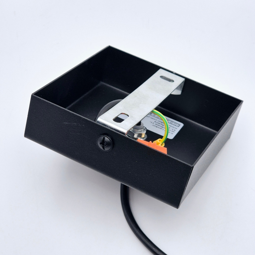 Kattokruunu johdossa ASTRID 1xE27/60W/230V matta musta