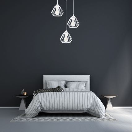 Kattokruunu johdossa CEED 3xE27/60W/230V valkoinen