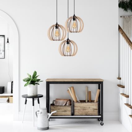 Kattokruunu johdossa DORO 3xE27/60W/230V