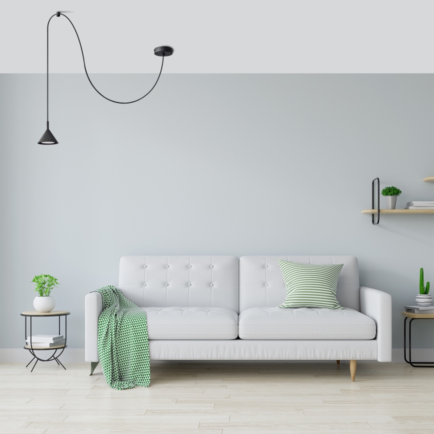 Kattokruunu johdossa ETNA 1xGX53/15W/230V musta