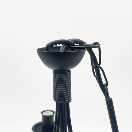 Kattokruunu ketjulla ANTON 6xE14/60W/230V musta