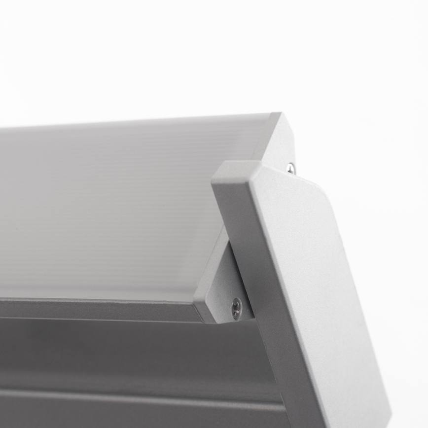 Keittiökaappien alla oleva LED-valo LED/15W/230V hopea