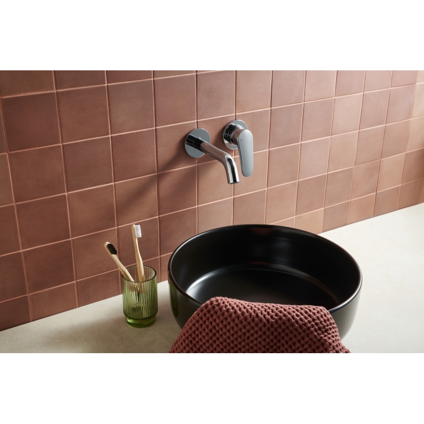 KFA Armatura 5559-810-00 - Pesuallashana upotettavalle asennukselle OTAVA kiiltävä kromi