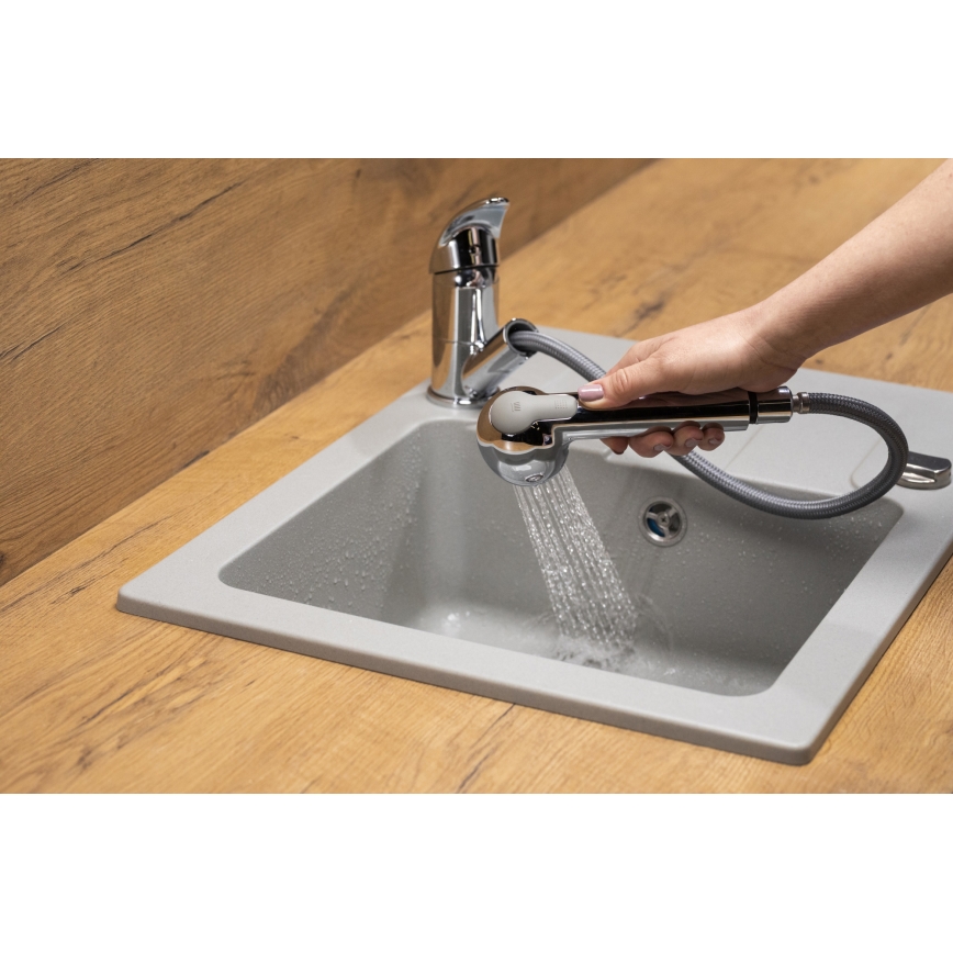 KFA Armatura 6613-110-00 - Tiskihana ulosvedettävällä ruiskulla INDIRA kiiltävä kromi