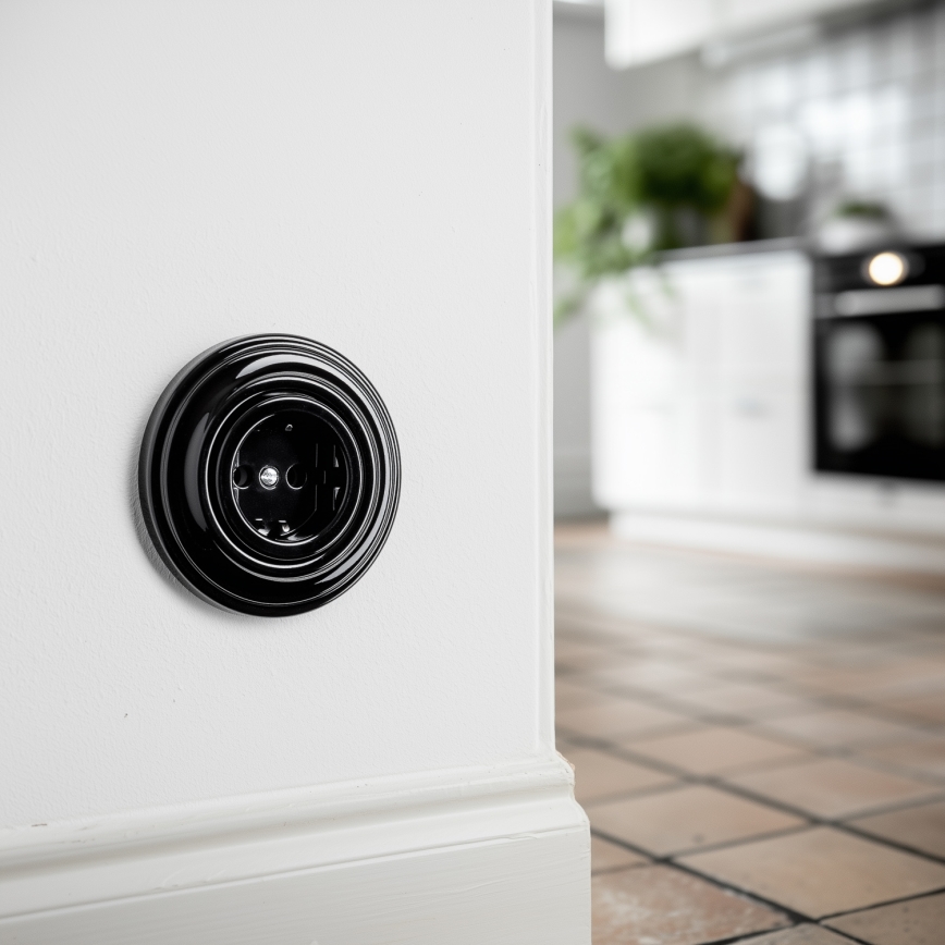 Kliklap - Retro-kotipistorasia kehyksellä, SCHUKO 230V/16A, musta