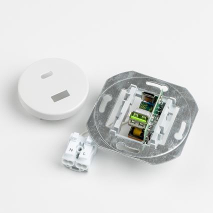 Kliklap - Retro USB-pistorasia A+C kehyksellä, lumivalkoinen