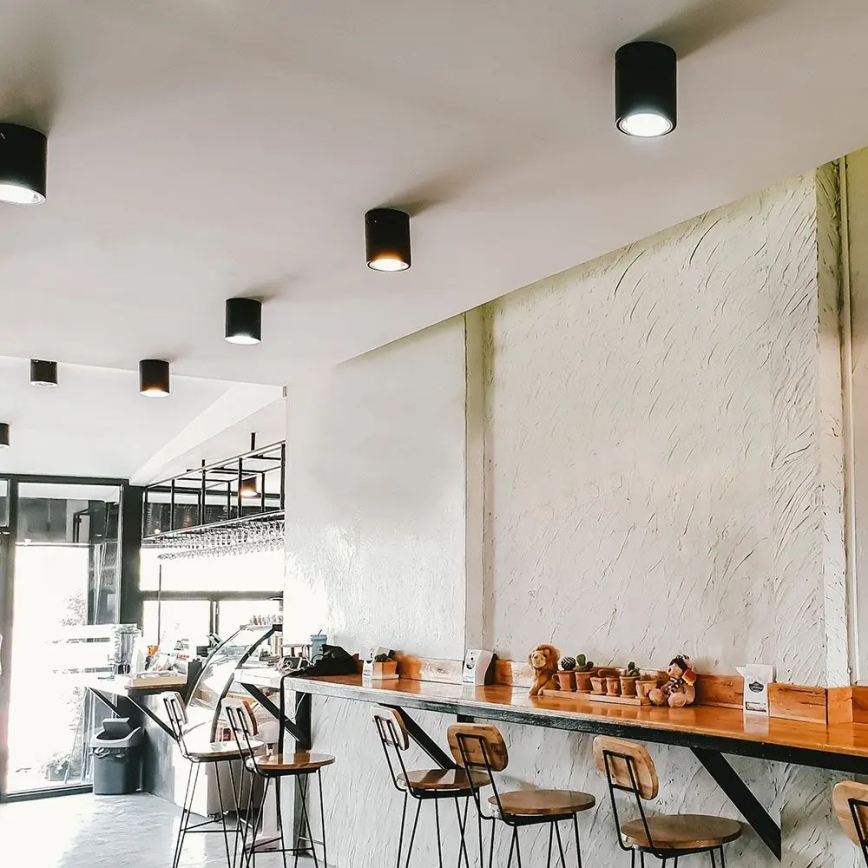 Kohdevalo 1xGU10/35W/230V pyöreä musta