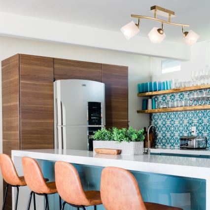 Kohdevalo KLARA 3xE14/40W/230V kulta