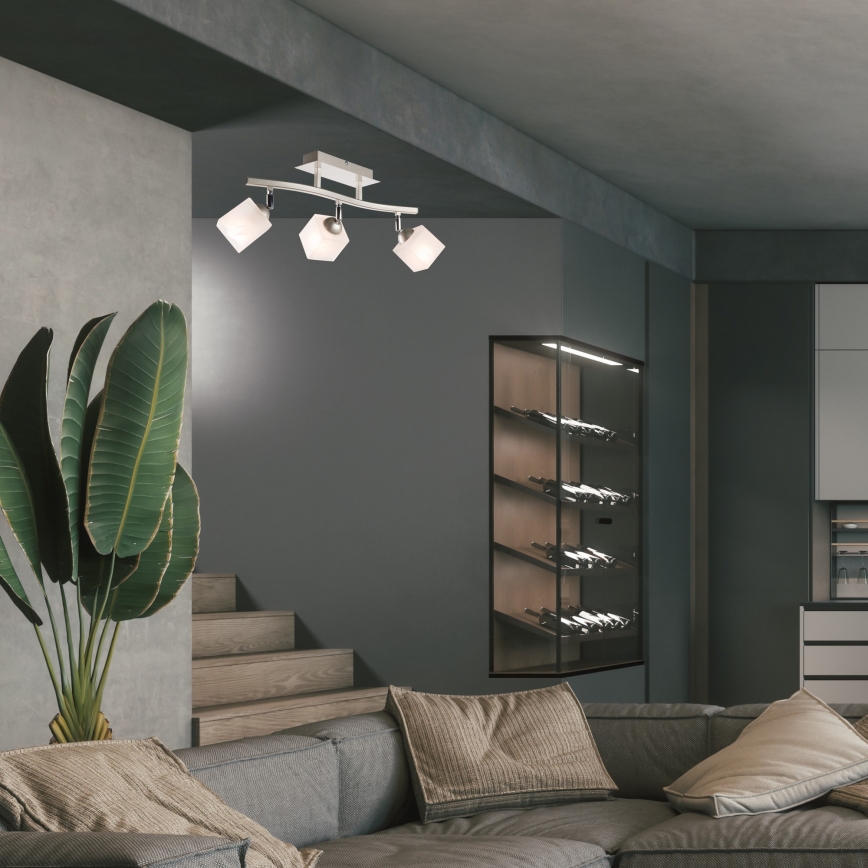 Kohdevalo KLARA 3xE14/60W/230V mattakromi