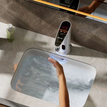 Kosketusvirtainen vedenlämmitin anturilla ja LED-näytöllä 3000W/230V IPX4 valkoinen