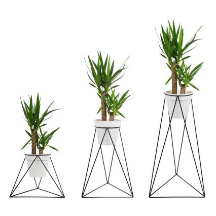 Kukkalaudan jalusta TRIANGL 90x50 cm musta