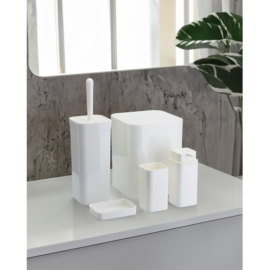 Kylpyhuonesetti SIERRA 5 kpl valkoinen