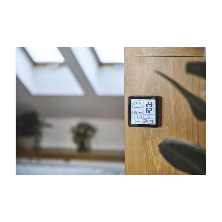 Langaton sääasema herätyskellon kanssa 3xAA + 2xAAA musta