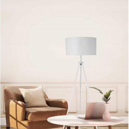 Lattiavalaisin 1xE27/40W/230V valkoinen