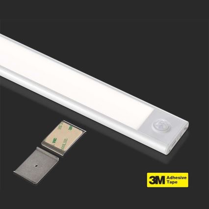 LED-alasvalaisin anturilla LED/2,5W/5V 3000 mAh 3000K