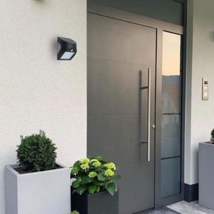 Aurinkokäyttöinen LED-seinävalaisin tunnistimella LED/3W/3,7V 3000/4000K 1200 mAh IP54 musta