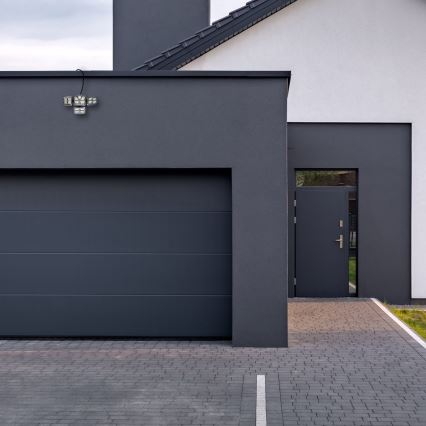 LED aurinkokennovalo liiketunnistimella ja hämäräkytkimellä LED/30W/3,7V 2400 mAh IP47 + kaukosäädin