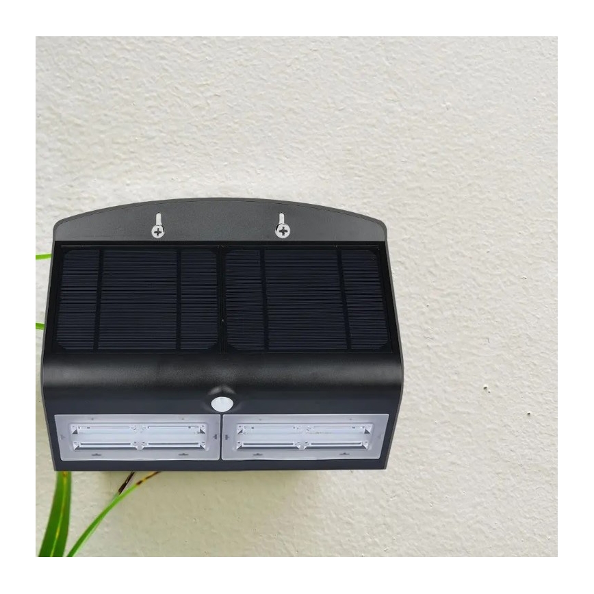 LED aurinkokäyttöinen seinävalaisin sensorilla LED/7W/3,7V 4000K IP65 4000 mAh musta