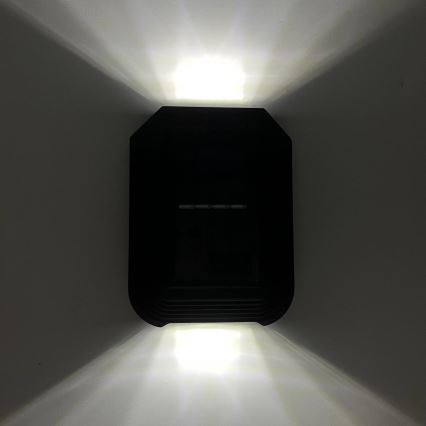 LED aurinkokäyttöinen seinävalaisin LUCE LED/1,2V 400 mAh IP44