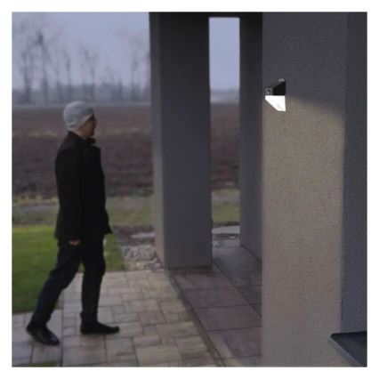 LED aurinkokäyttöinen seinävalaisin sensorilla LUMI LED/3,7W IP65 musta