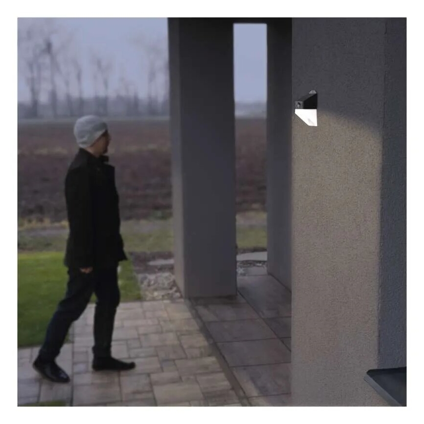 LED aurinkokäyttöinen seinävalaisin sensorilla LUMI LED/3,7W IP65 musta