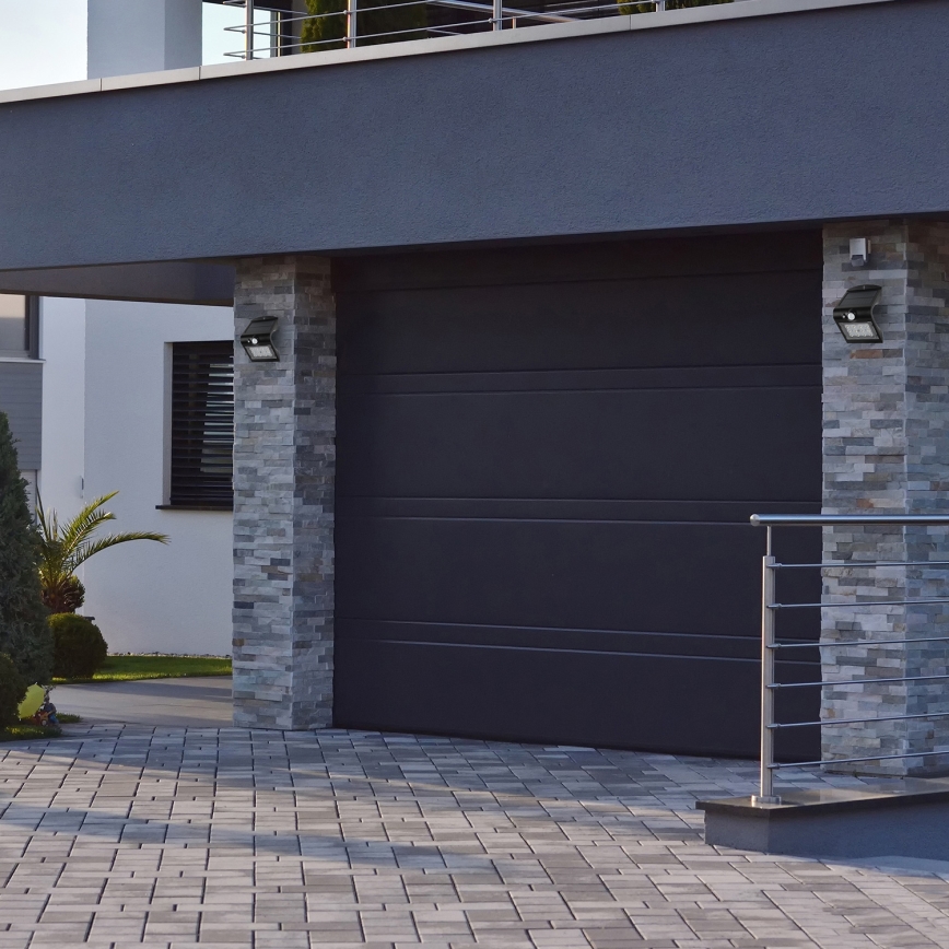 LED aurinkokäyttöinen valaisin liiketunnistimella ja hämäräkytkimellä LED/1,5W/1200 mAh 3,7V IP65