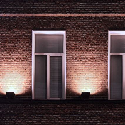 LED-heijastin LED/100W/230V 3000/4000/6500K IP65 musta