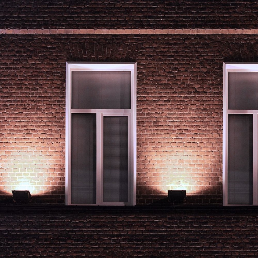 LED-valonheitin LED/30W/230V 3000/4000/6500K IP65 musta