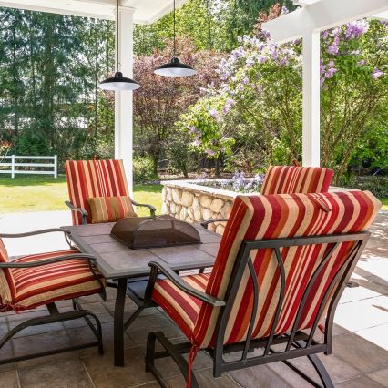 LED himmennettävä aurinkokäyttöinen riippuvalaisin hämäräkytkimellä LED/6W/3,7V 800 mAh IP44 + kaukosäädin