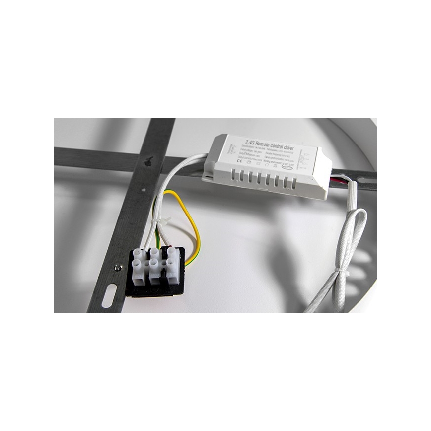 LED Himmennettävä kattovalo ARIES LED/54W/230V 3000-6500K + kaukosäädin