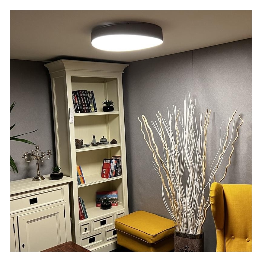 LED Himmennettävä kattovalo LED/48W/230V 2700-6500K Wi-Fi Tuya + kauko-ohjain