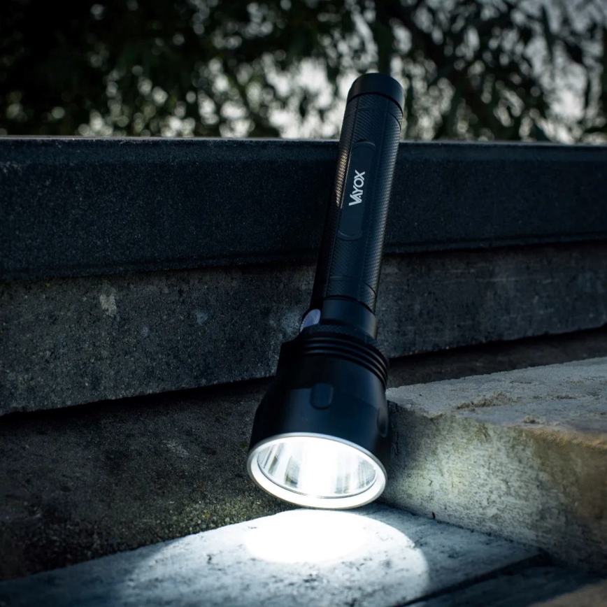 LED himmennettävä ladattava taskulamppu LED/20W/5V IPX5 1570 lm 8400 mAh