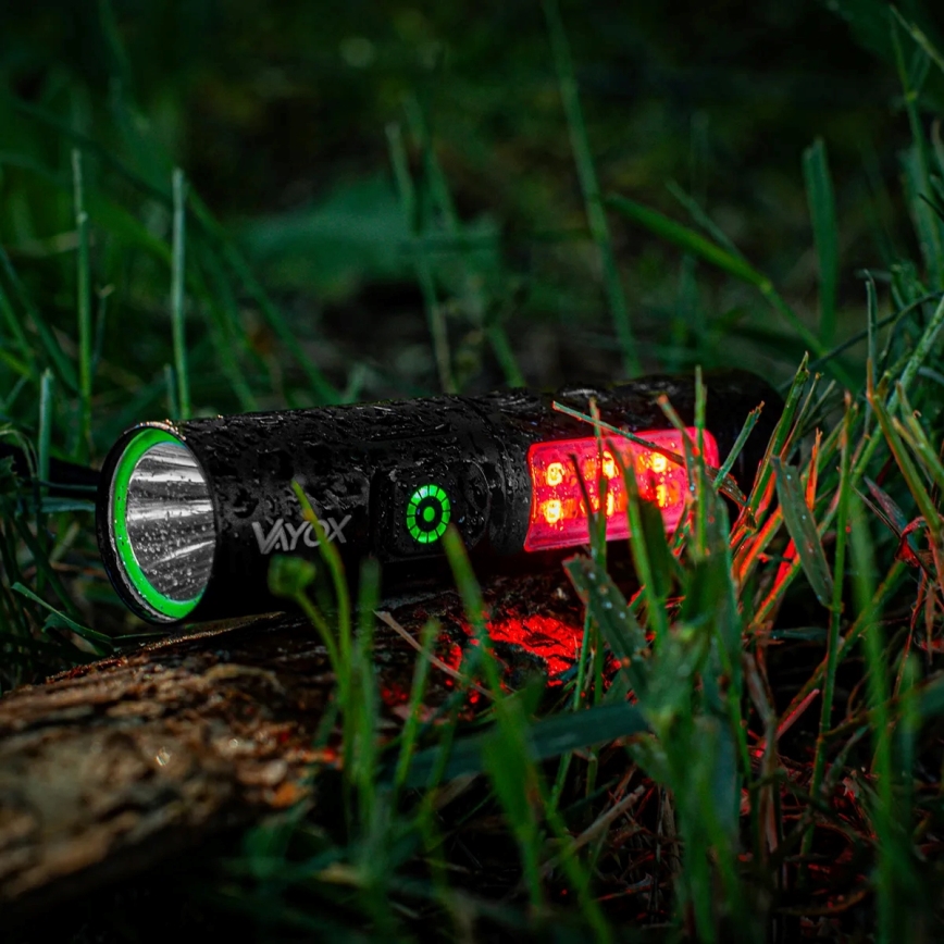 LED himmennettävä ladattava taskulamppu punaisella valolla LED/5W/5V IPX4 250 lm 2000 mAh