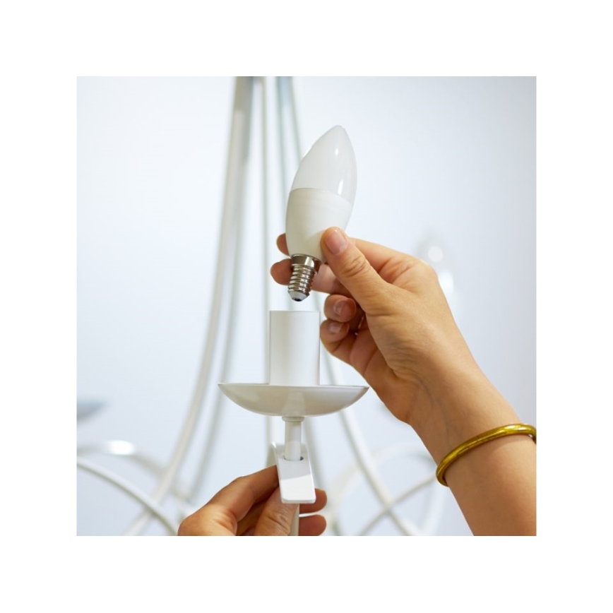 LED Himmennettävä polttimo C37 E14/4,9W/230V 2700K CRI 90 Wi-Fi - WiZ