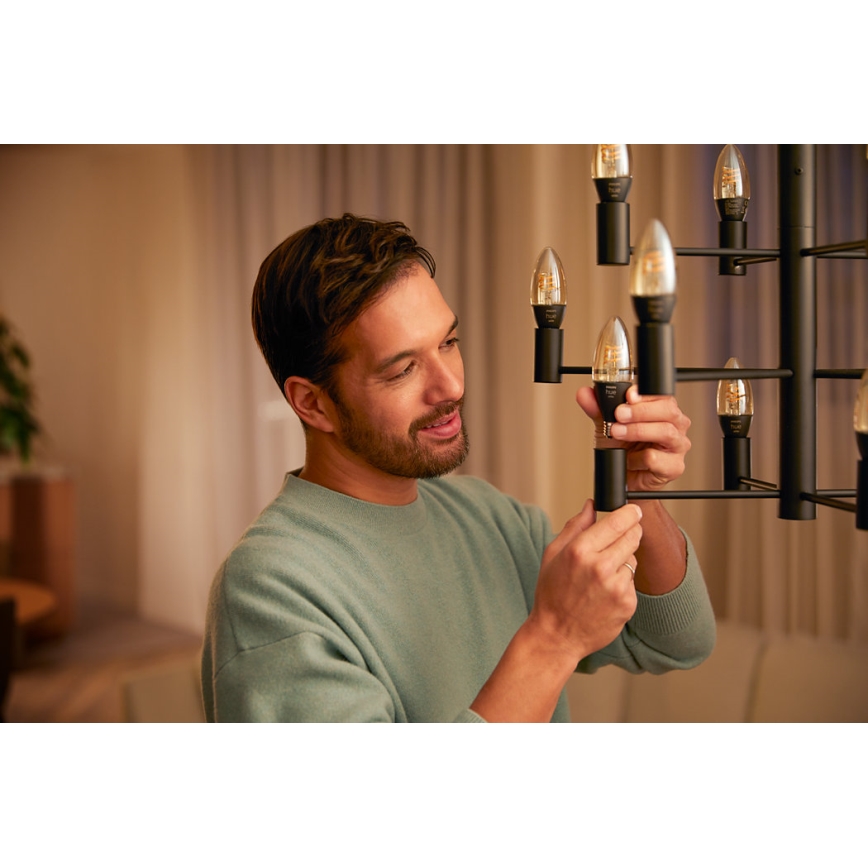 LED Himmennettävä polttimo Philips Hue WHITE FILAMENT E14/4,5W/230V 2100K