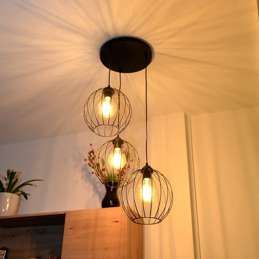 LED-kattokruunu johdossa MERCURE 3xE27/15W/230V ø 50 cm musta