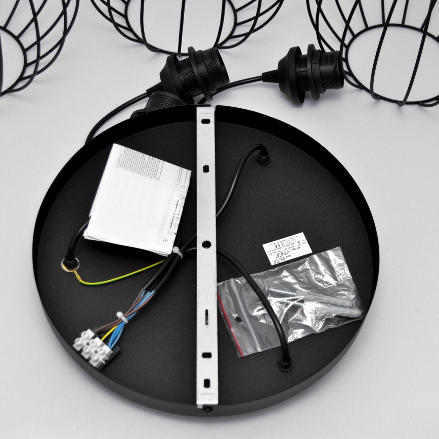 LED-kattokruunu johdossa MERCURE 3xE27/15W/230V ø 50 cm musta