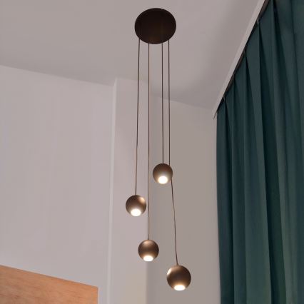 LED-kattokruunu johdossa MIDWAY 4xGU10/4,8W/230V musta