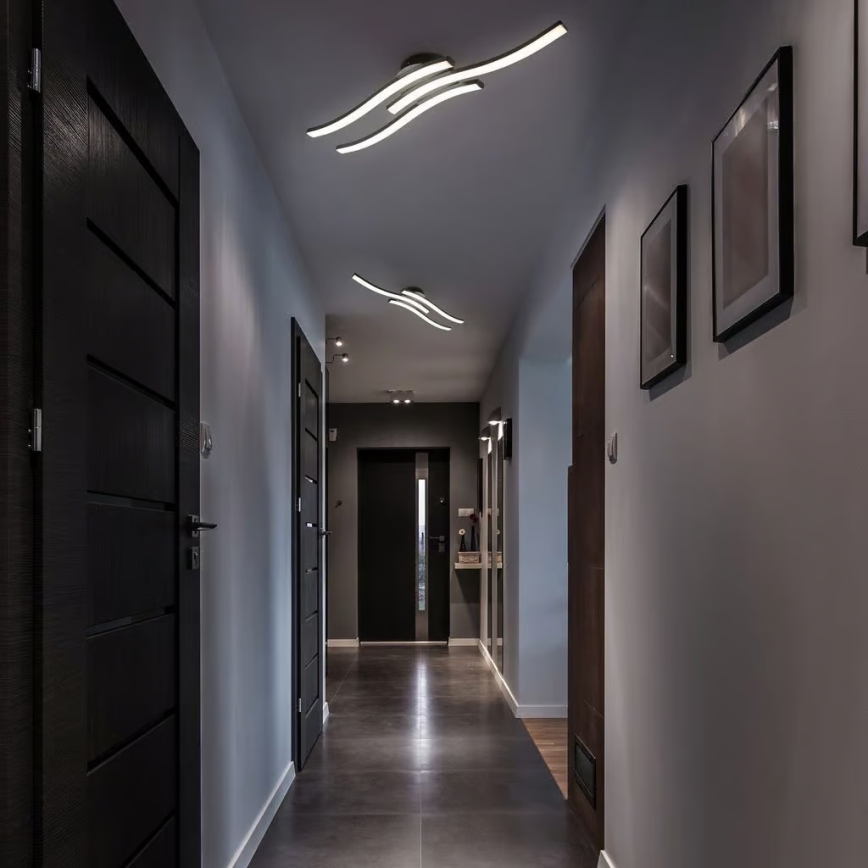 LED-kattovalaisin 3xLED/6W/230V 2700K musta