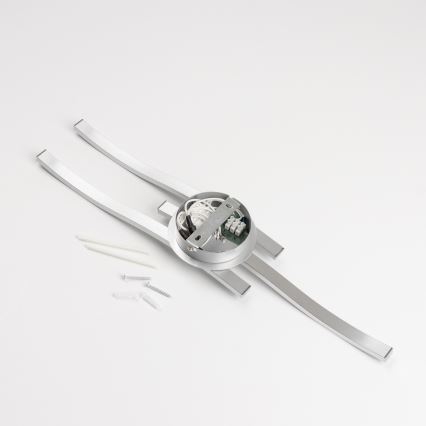 LED-kattovalaisin 3xLED/6W/230V 3000K hopeanvärinen