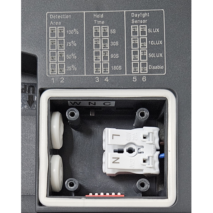 LED-kattovalaisin kylpyhuoneeseen anturilla ELLÉ LED/24W/230V 3000/4000/6500K 26x26 cm IP54 antrasiitti